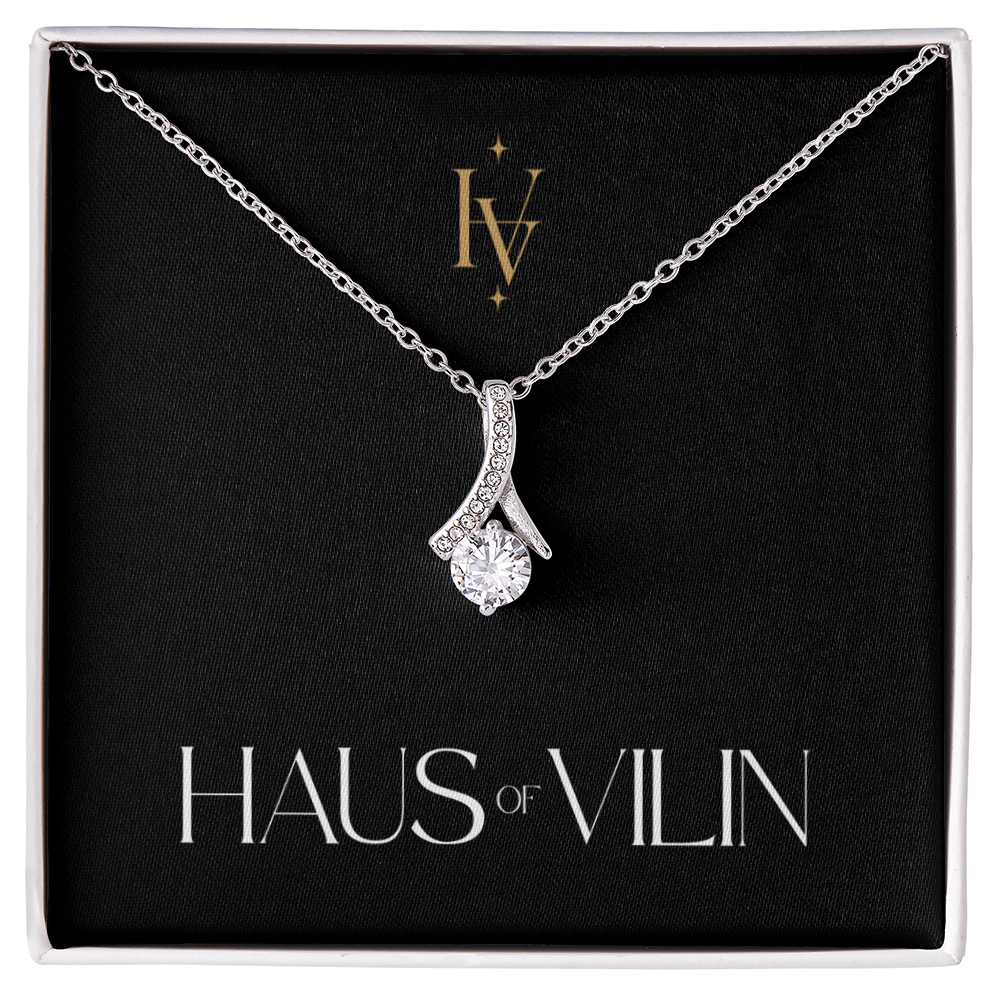 Alluring Beauty Necklace